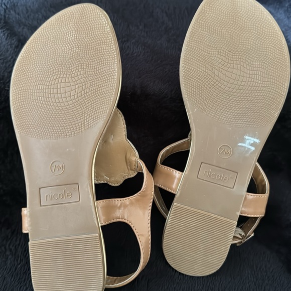 NICOLE shoes - Picture 4 of 4